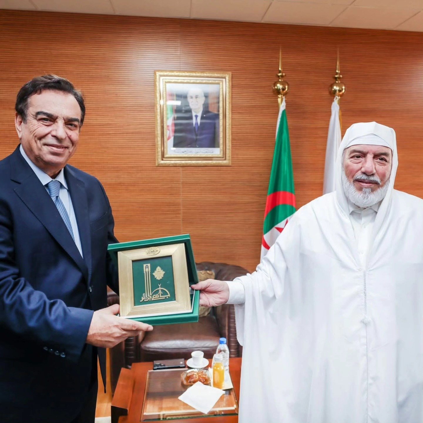 Le recteur de la Grande Mosquée d’Alger reçoit le journaliste George Kordahi